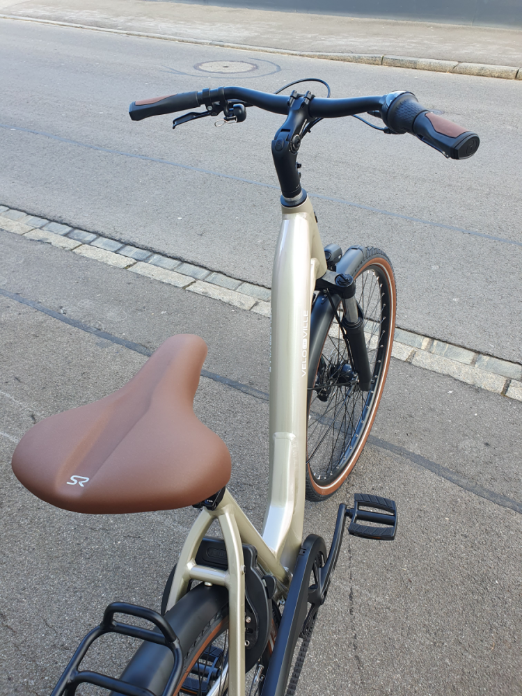 Velo De Ville A 400